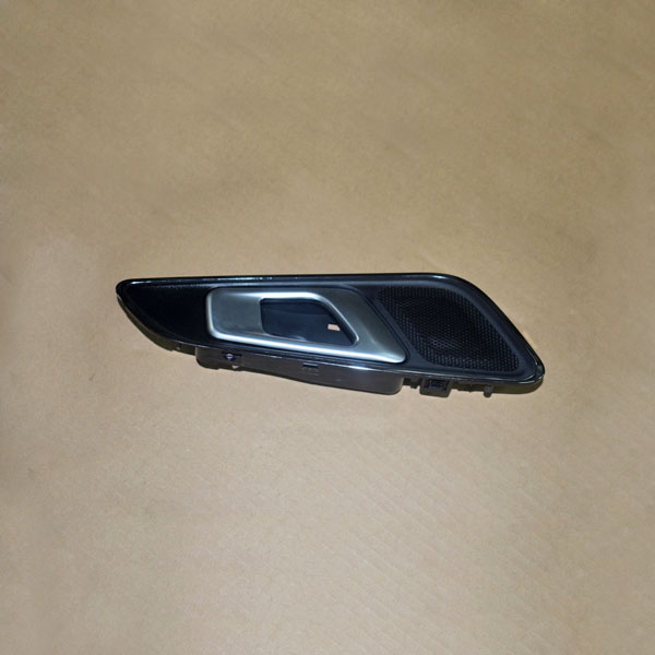 دستگیره داخلی درب جلو راست - ام وی ام X55