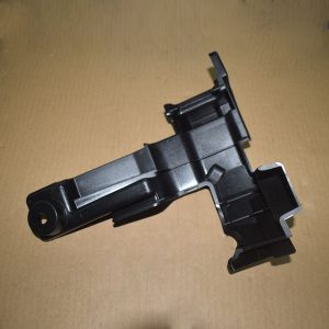 پایه چپ دیاق محافظ پای سرنشین - ام وی ام X55