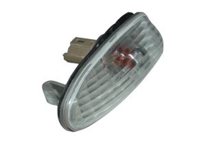 چراغ راهنما روی گلگیر - ۵۳۰