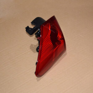 چراغ خطر عقب چپ - ام وی ام X22