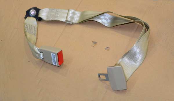 کمربند ایمنی عقب وسط - ام وی ام ۳۱۵ قدیم