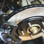 علت برنگشتن پیستون ترمز